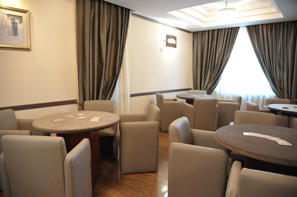 Hotel Iris 3*